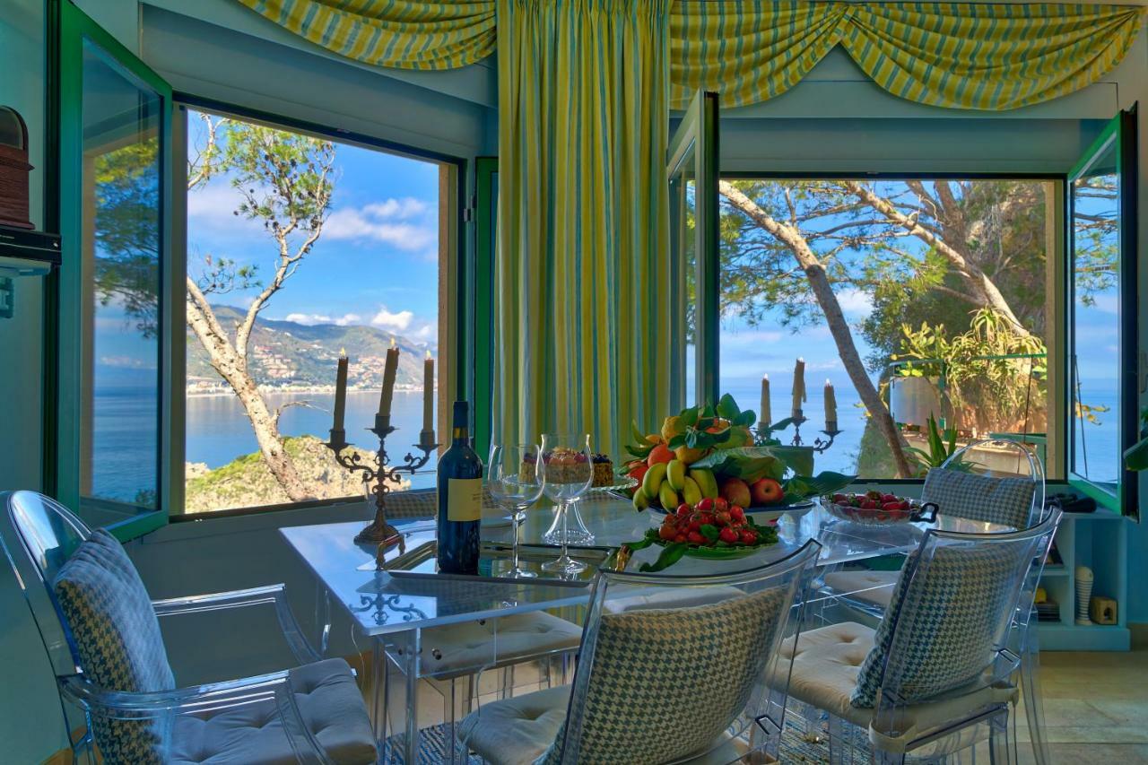 Luxury Apartment And Charm Sea View Isola Bella Taormina Ngoại thất bức ảnh